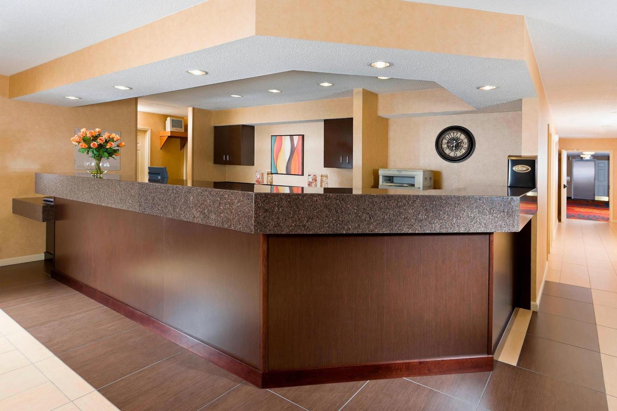 Residence Inn By Marriott Cedar Rapids Dalaman gambar